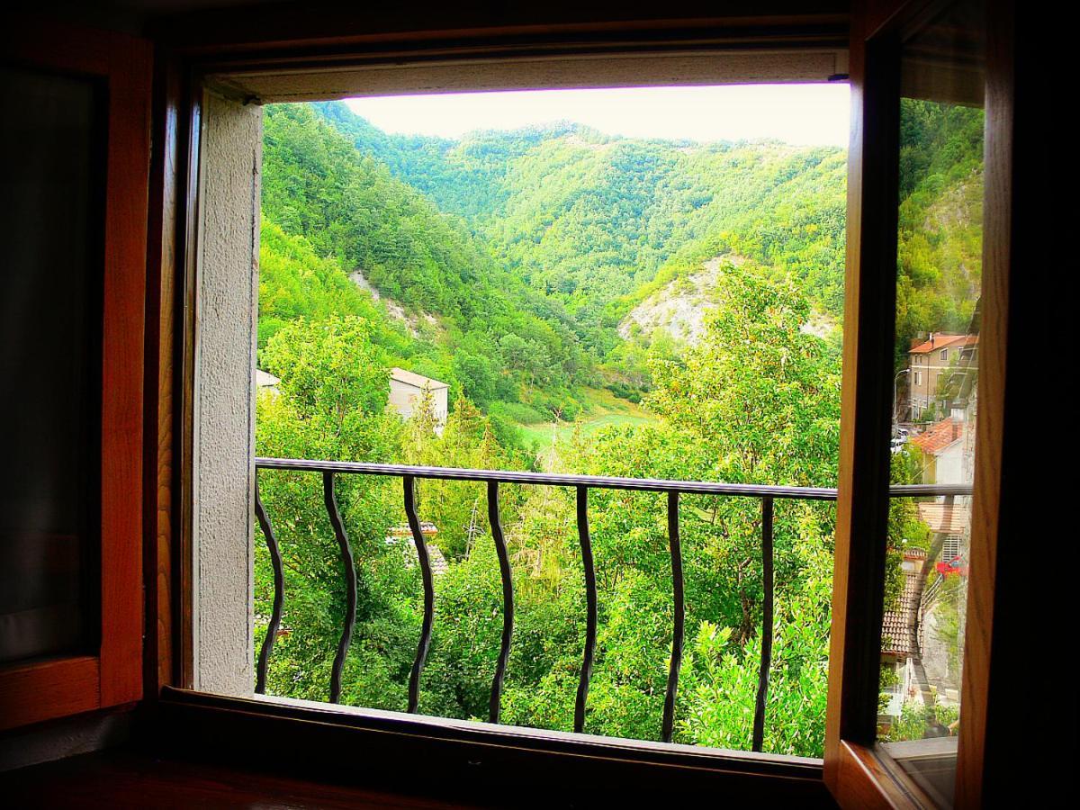 Hotel Il Borgo Casteldelci Exterior foto