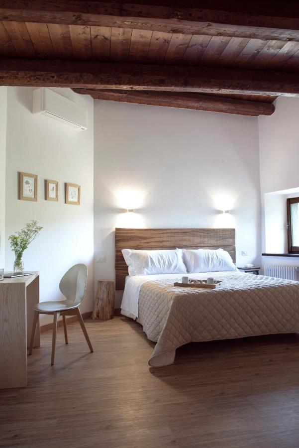 Hotel Il Borgo Casteldelci Exterior foto