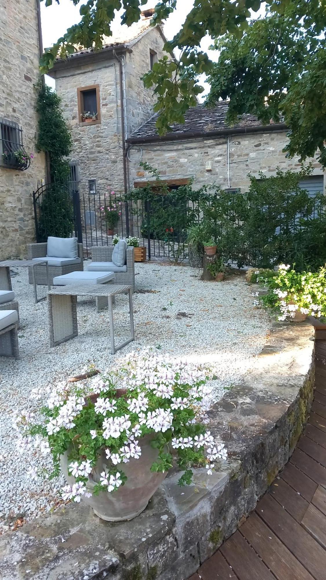 Hotel Il Borgo Casteldelci Exterior foto